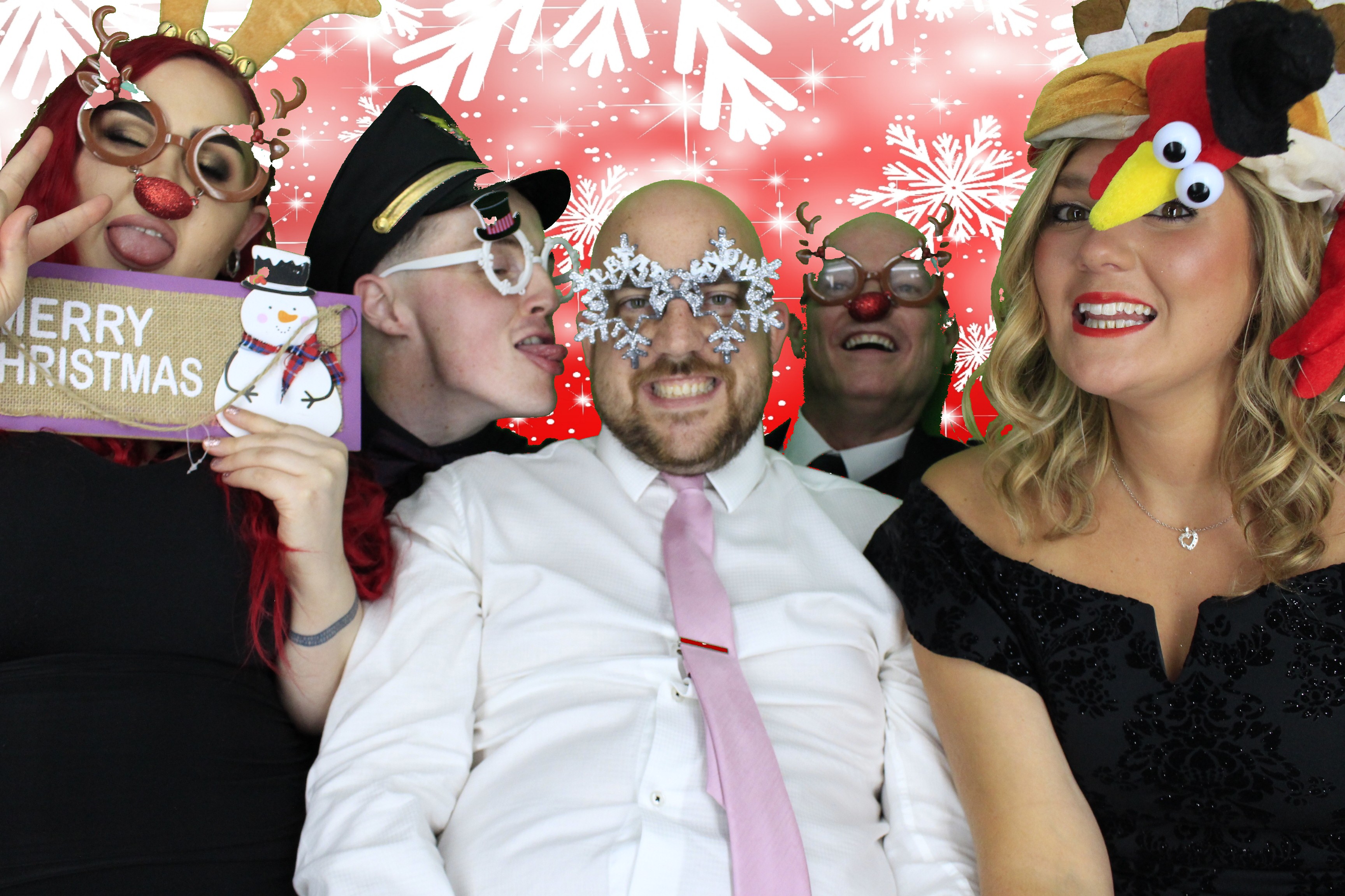 Silvermere Christmas Party  | View more photos from the event at gallery.myphotoboothexperience.co.uk/u/MyPhotoBoothExperienceLtd/Silvermere-Christmas-Party-1
